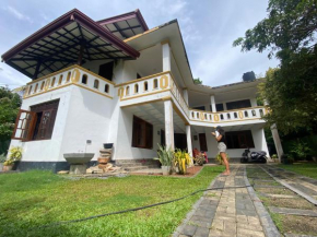 VILLA Ahungalla